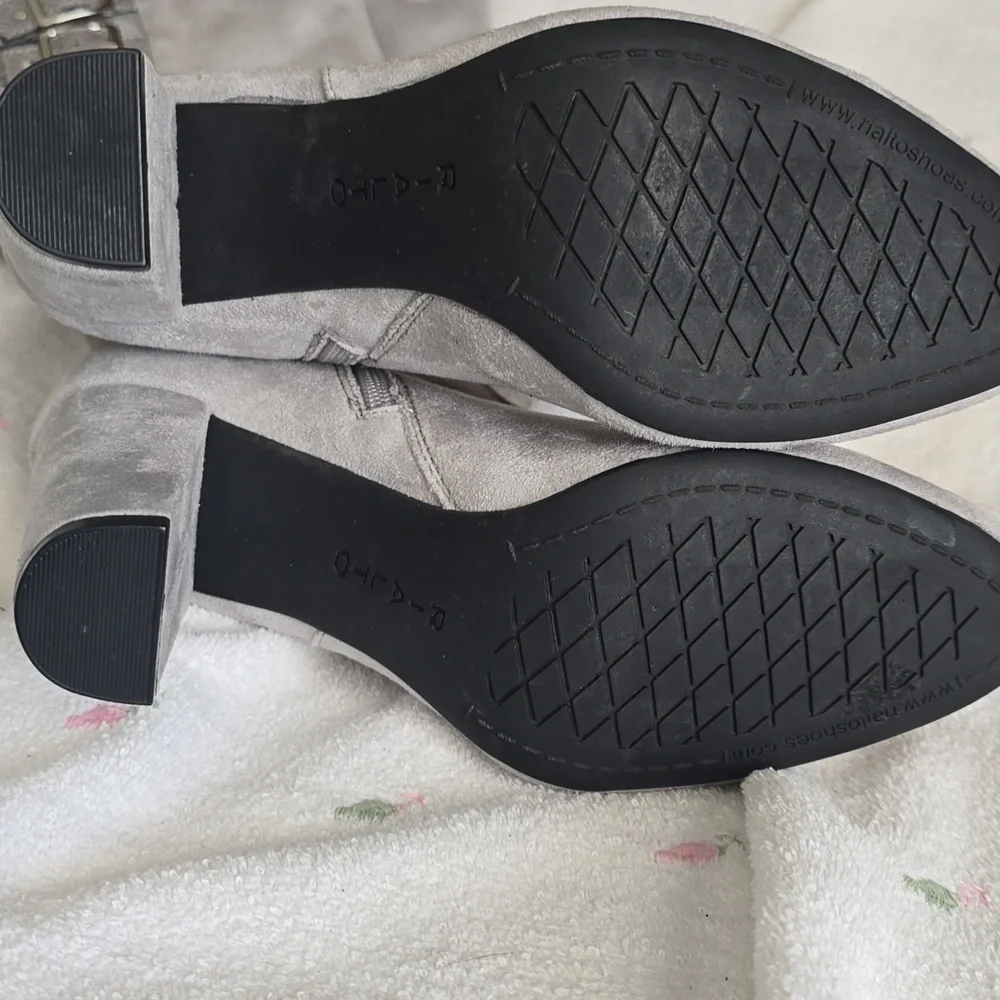 NWOT Rialto Collins Dress Boots - Picture 9 of 16